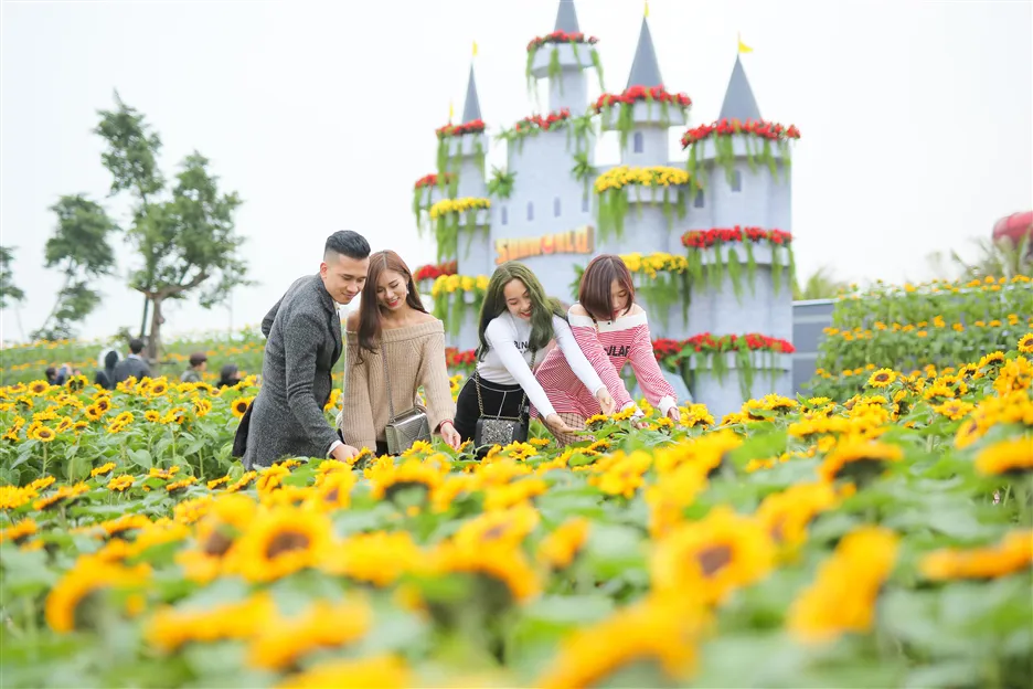 Nhiều chương trình khuyến mãi khủng dịp Tết tại các khu vui chơi khắp cả nước ảnh 9