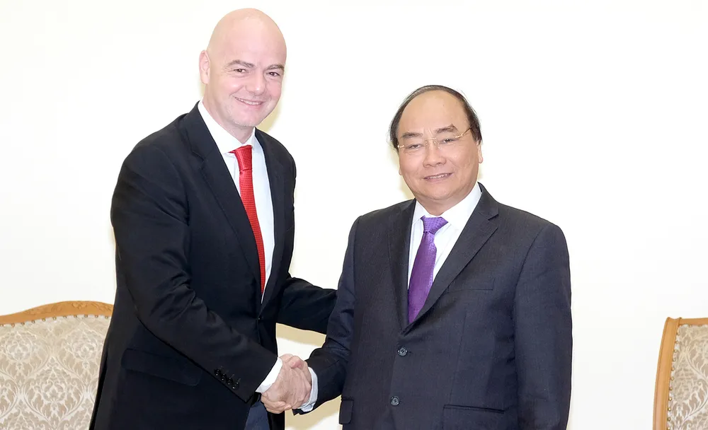 Thủ tướng Nguyễn Xuân Phúc tiếp Chủ tịch FIFA ảnh 2