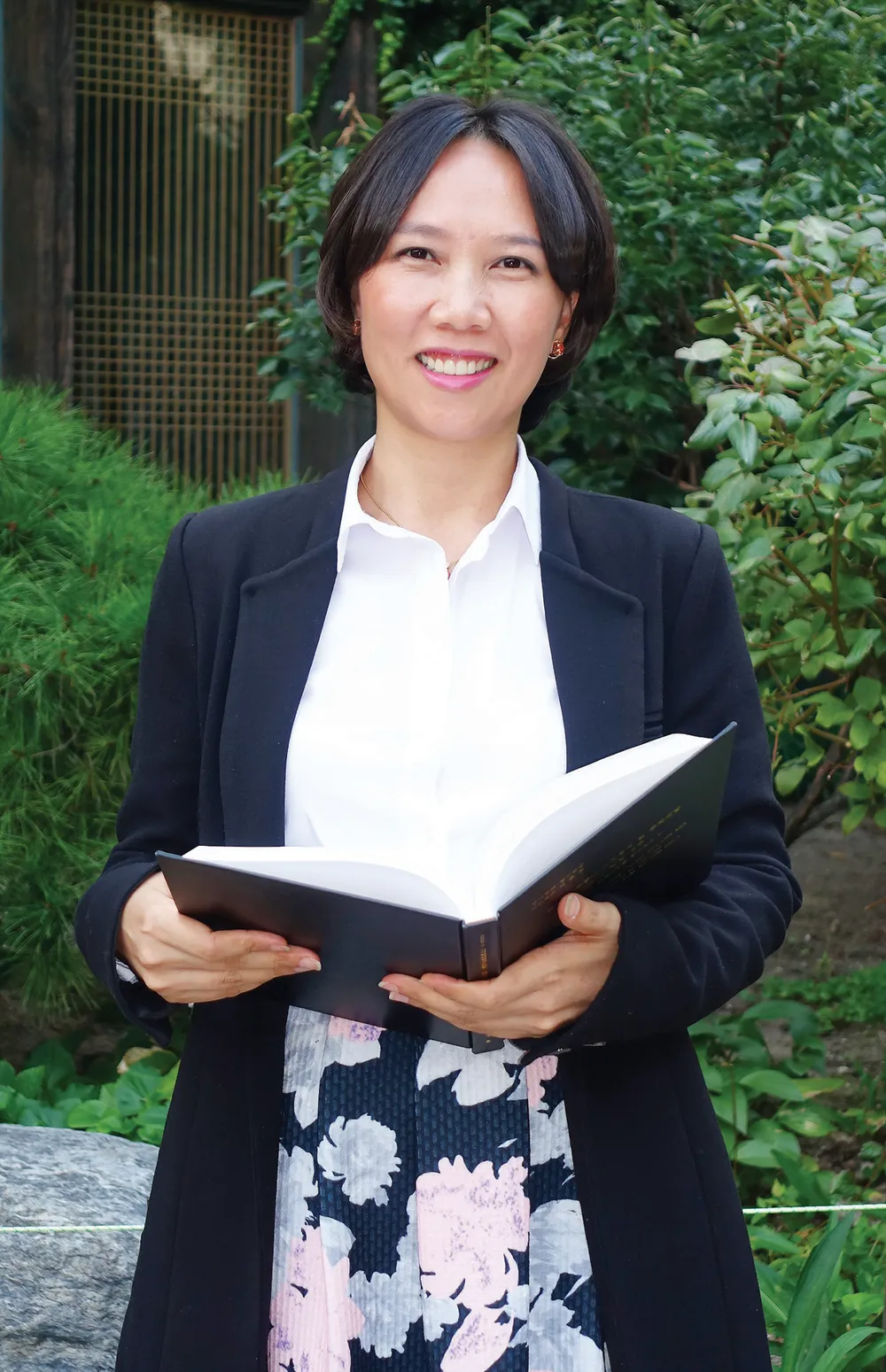 Người xây cầu nối Việt - Hàn ảnh 1