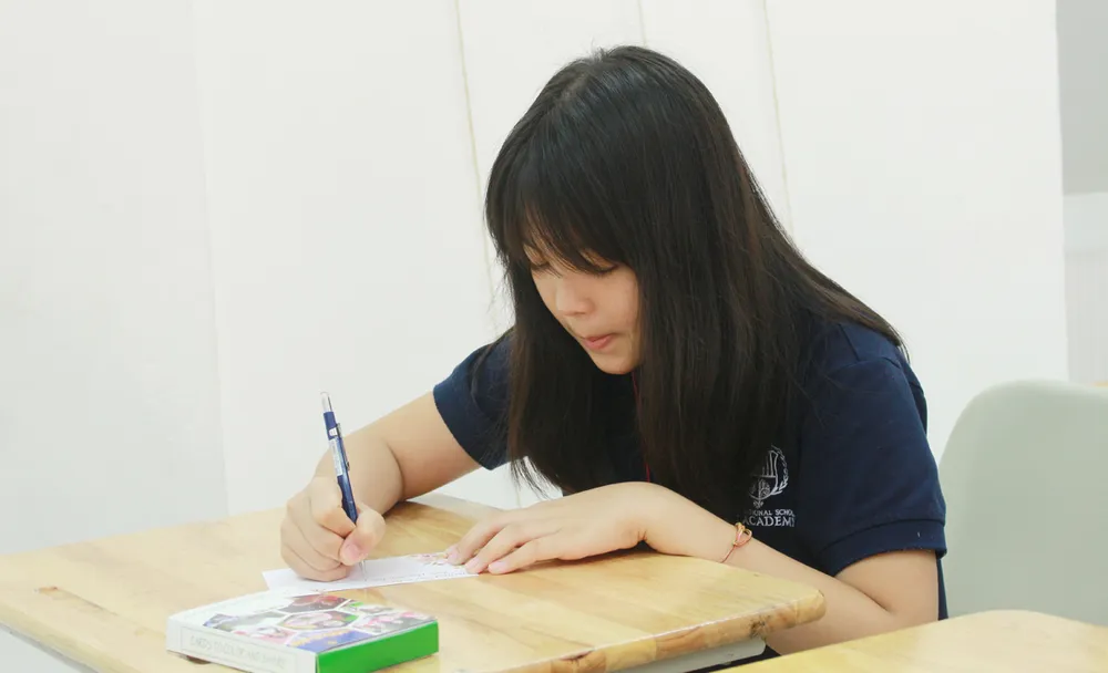 Hệ thống giáo dục NHG lan tỏa sống đẹp với bộ flashcard “52 tuần sống đẹp”  ảnh 2