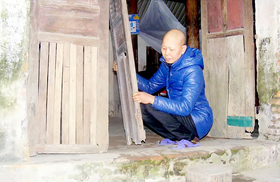 Nhà nghèo khó, bệnh nan y ảnh 1