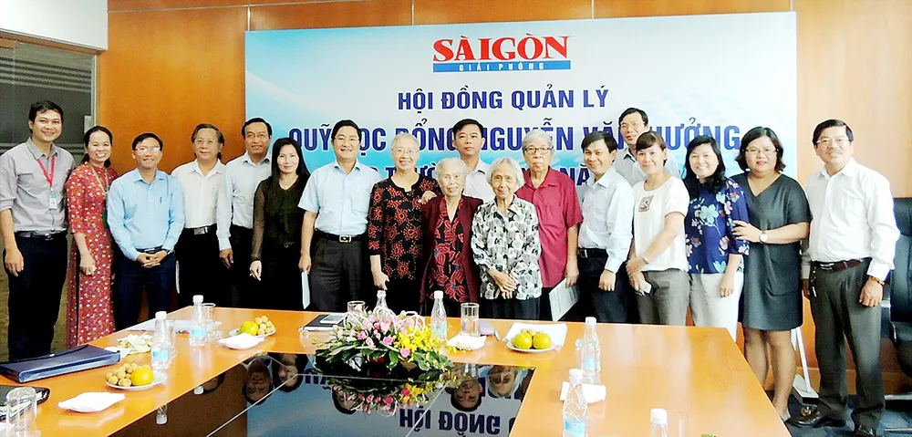 Khởi động Học bổng Nguyễn Văn Hưởng năm 2018: Lan tỏa trái tim yêu thương ảnh 1