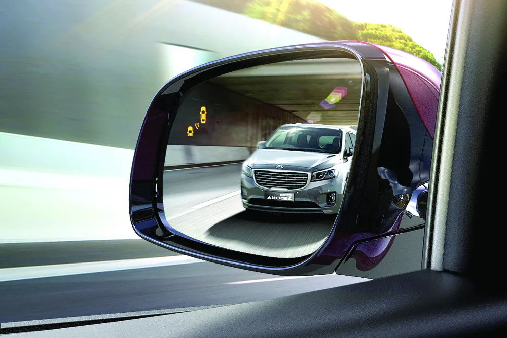 Điểm danh 5 công nghệ tiện ích vượt trội của bộ ba xe 7 chỗ ảnh 1