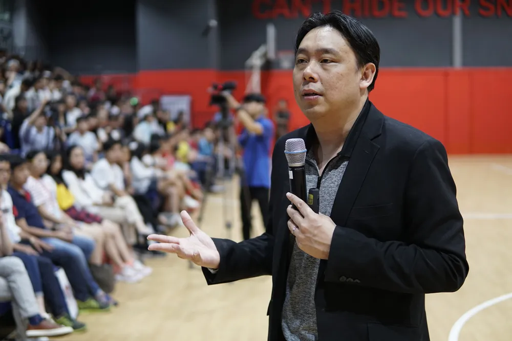 Triệu phú Singapore Adam Khoo tiếp lửa cho sinh viên Việt Nam ảnh 5