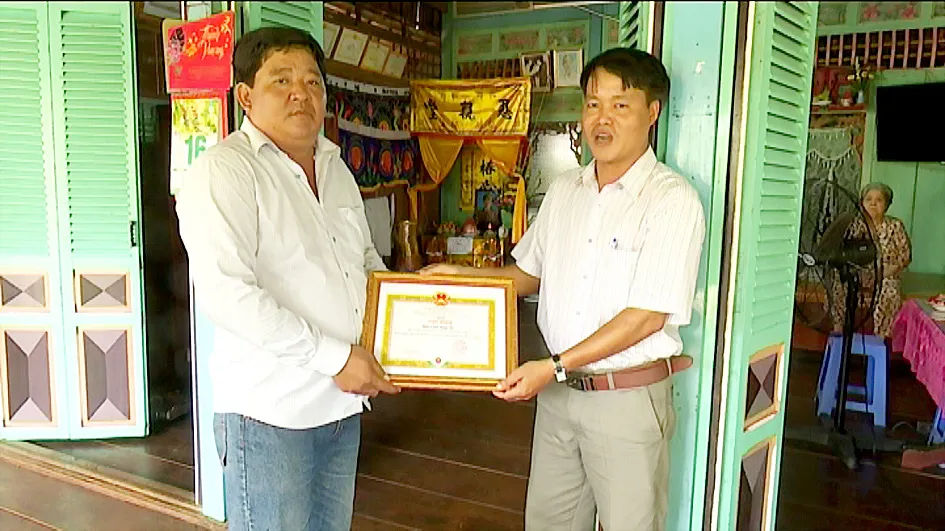 Dành tiền phúng điếu làm việc thiện ảnh 1