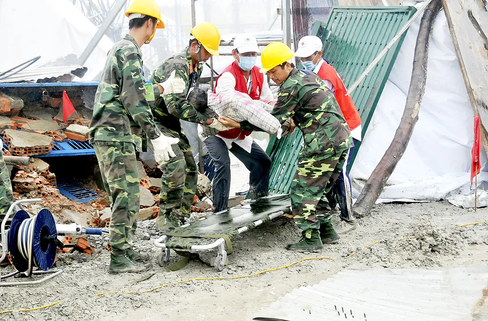 Mùa mưa bão - ứng phó sự bất thường của thời tiết ảnh 1