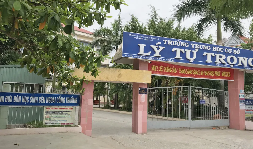Học sinh lớp 8 đột tử khi đang thi học kỳ 2
