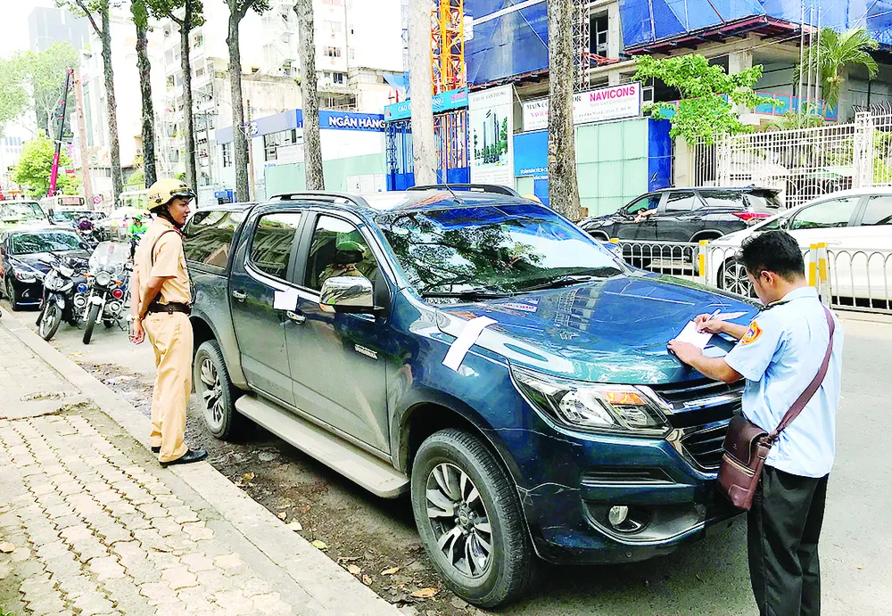 Bất ổn giao thông nội đô ảnh 1