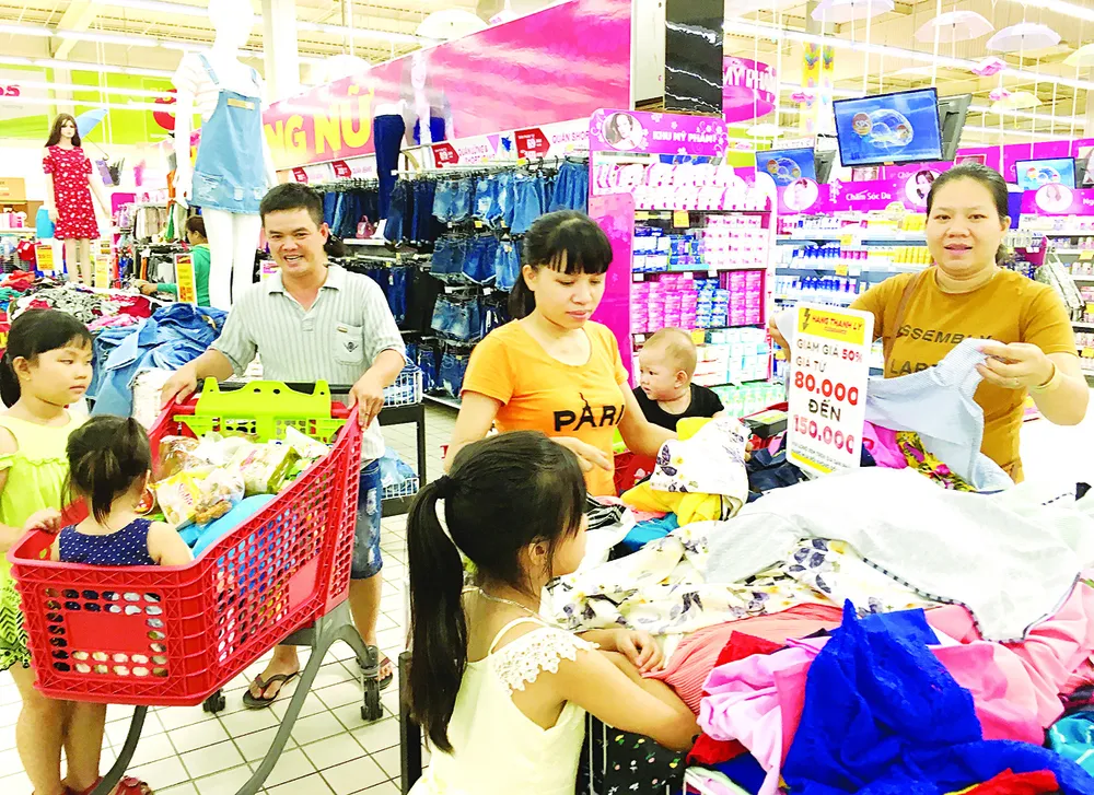 Khốc liệt cuộc cạnh tranh bán lẻ  ảnh 1