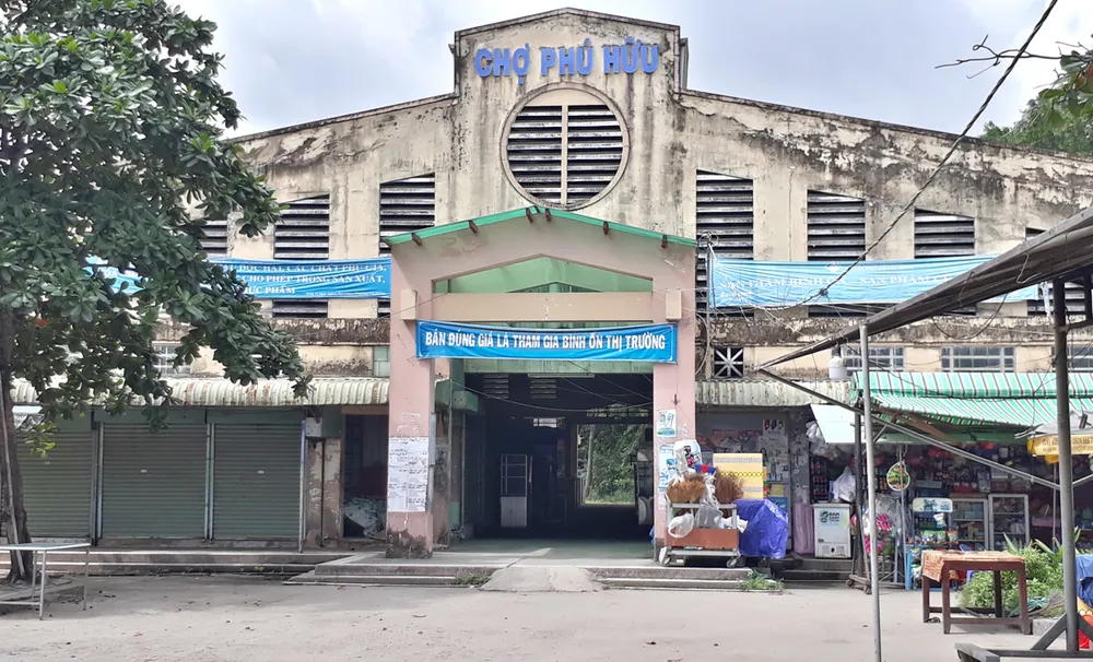 Tìm giải pháp cho những ngôi chợ bỏ hoang  ảnh 1