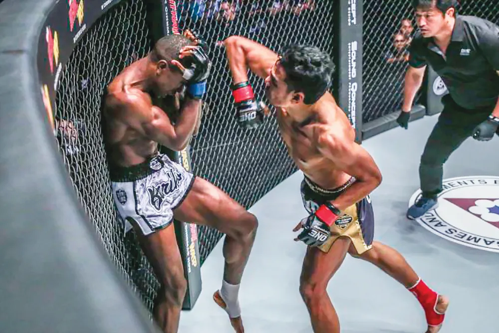 Khoảnh khắc thành bại