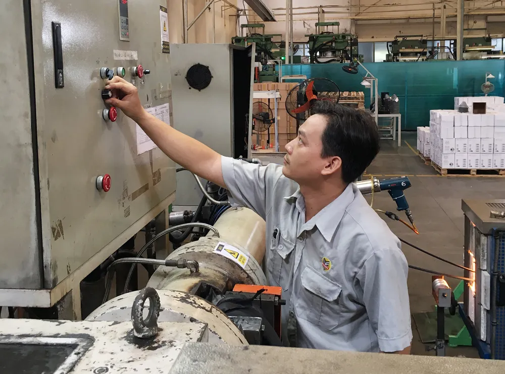 Chàng trai trẻ và 16 công trình, sáng kiến ảnh 1