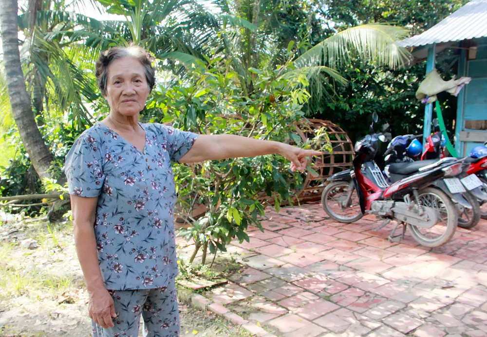 Dính bẫy hợp đồng giả cách: Nhiều gia đình trắng tay  ảnh 1