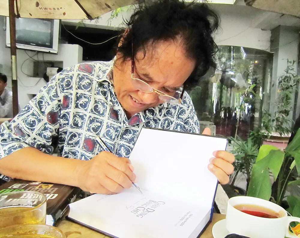 Nhà báo Trần Thanh Phương: Nửa thế kỷ góp nhặt “bụi vàng” ảnh 1