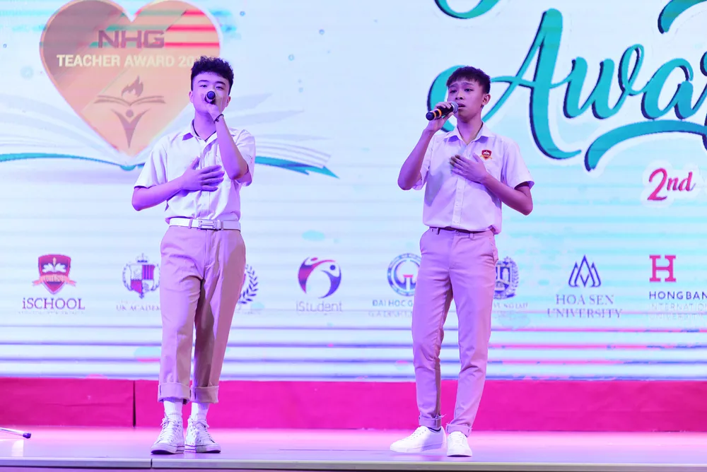 Tim vàng khắc ghi công ơn nhà giáo   ảnh 3