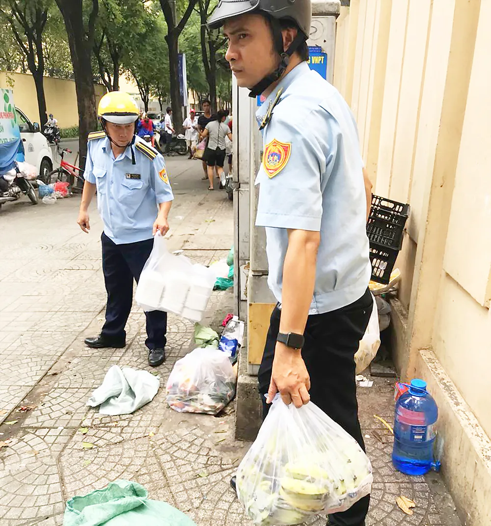 Giải pháp nâng cao hiệu quả xử phạt người xả rác  ​ ảnh 1