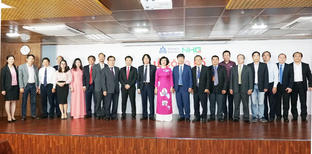 GS.TS. Mai Hồng Quỳ giữ chức Hiệu trưởng Trường Đại học Hoa Sen ảnh 3