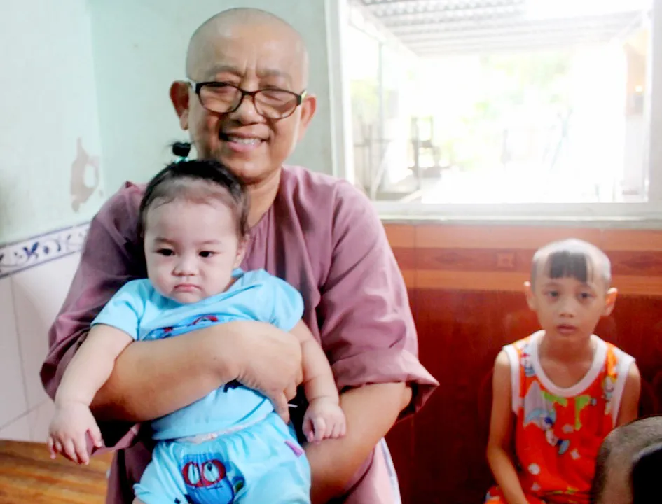 Xây mái ấm cho những mảnh đời bất hạnh ảnh 1