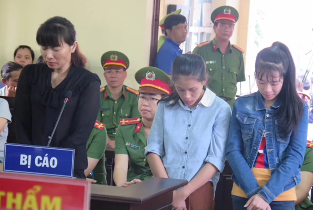 Hãy biết 111 để bảo vệ những thiên thần nhỏ ảnh 1