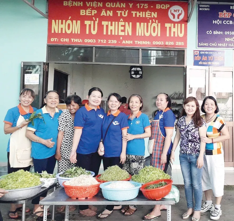 Muôn sắc thiện nguyện ảnh 1