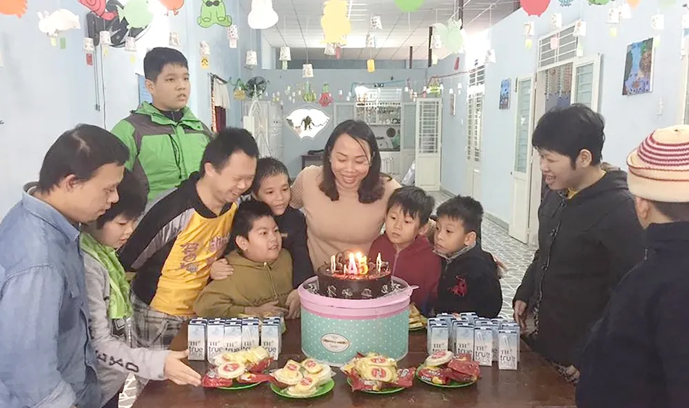 Chắp cánh ước mơ cùng trẻ khuyết tật ảnh 1