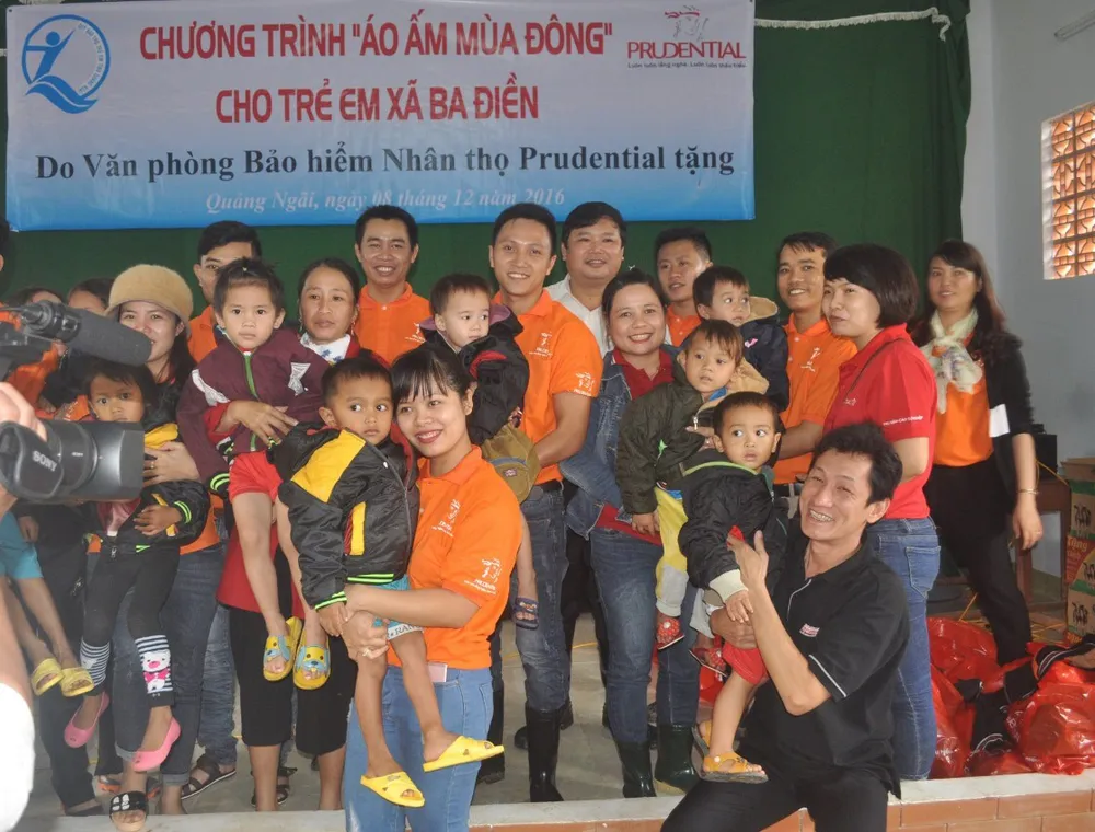 Vị giám đốc “idol” ảnh 3