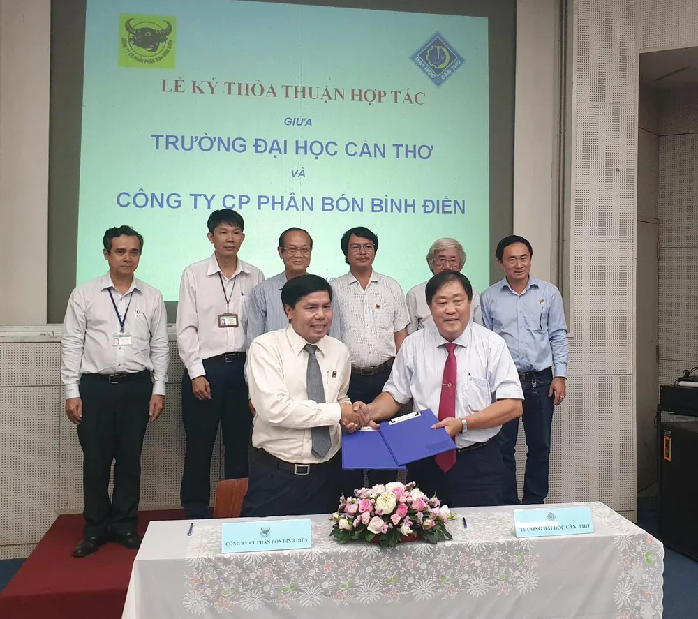 Công ty Bình Điền và ĐH Cần Thơ hợp tác hỗ trợ cho nông dân ĐBSCL ảnh 2