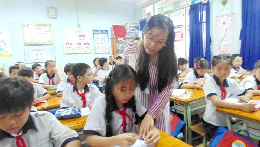 Ngăn chặn nạn bạo lực học đường: Định vị lại vai trò người thầy  ảnh 1