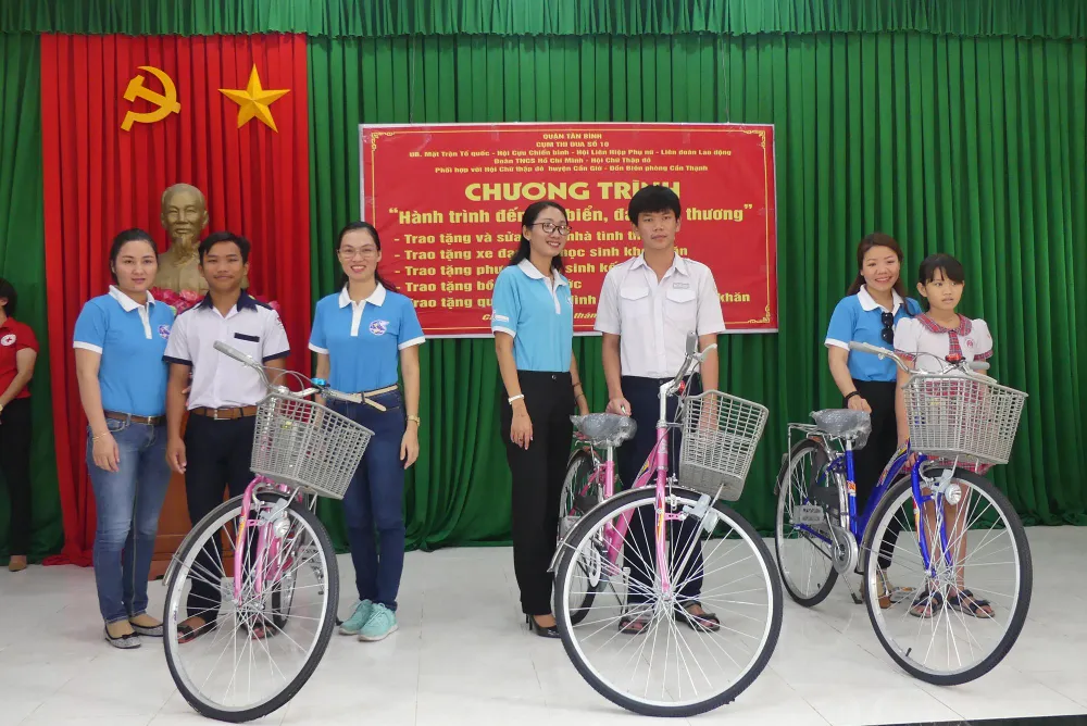 Nhiều hoạt động đền ơn đáp nghĩa tại Cần Giờ ảnh 2