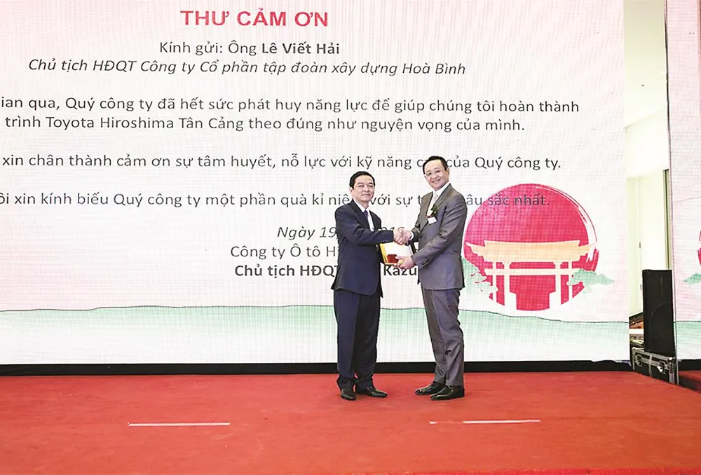 Khai trương Showroom Toyota Hiroshima Tân Cảng - HT do Hòa Bình làm tổng thầu ảnh 2