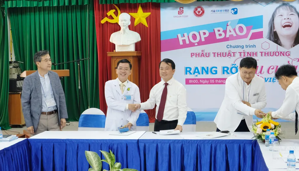 Bệnh viện Răng Hàm Mặt TPHCM và Saigon Co.op hợp tác phẫu thuật miễn phí cho trẻ em ảnh 1