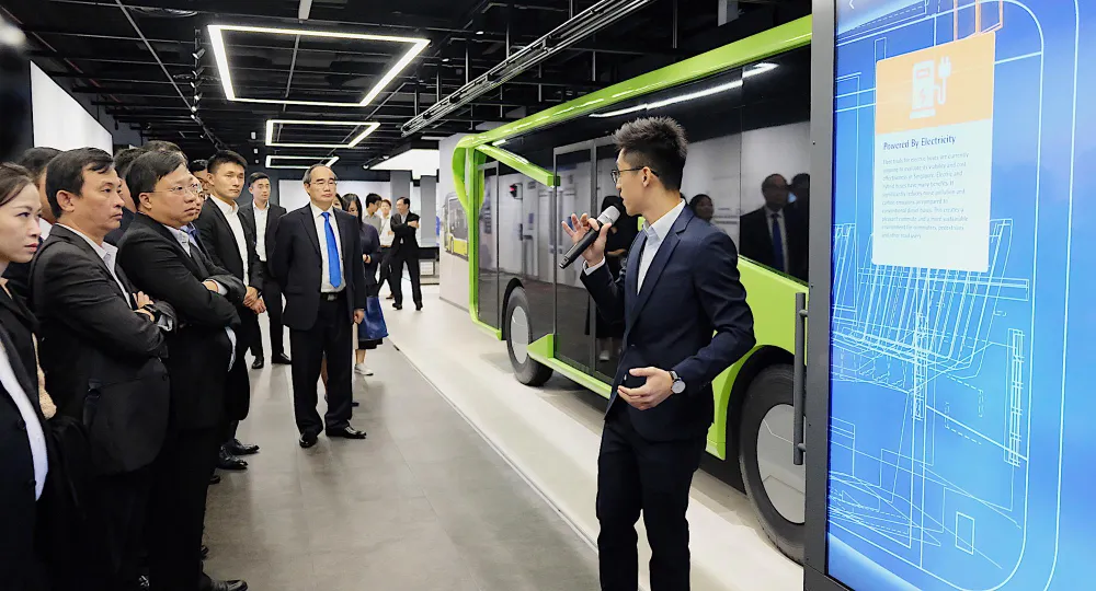 Thủ tướng Lý Hiển Long: Singapore luôn đánh giá cao mối quan hệ với Việt Nam, trong đó có TPHCM ảnh 4