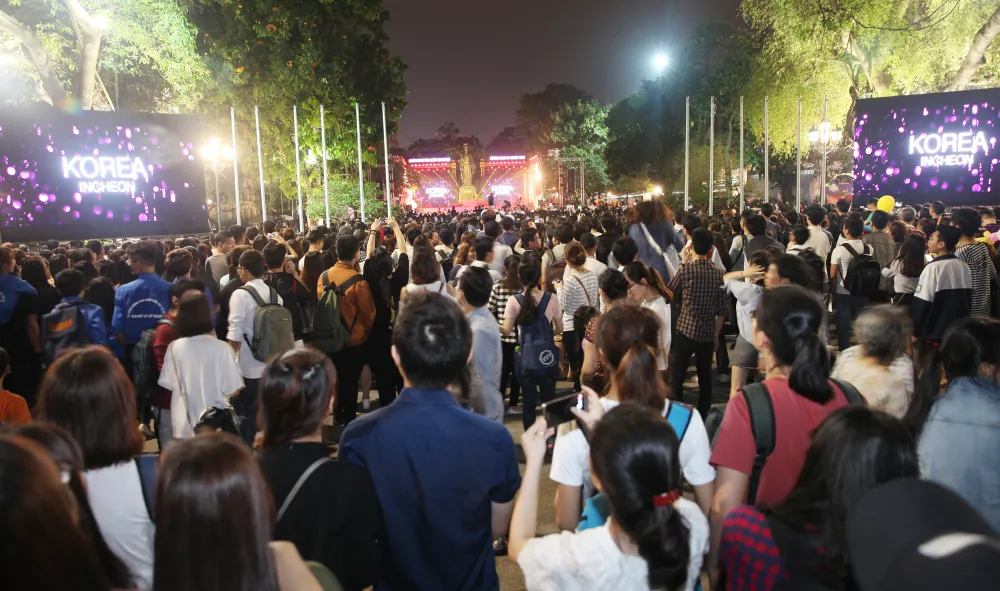 2 nhóm nhạc G-Friend, Snuper của Hàn Quốc sẽ biểu diễn tại phố đi bộ Nguyễn Huệ ảnh 6