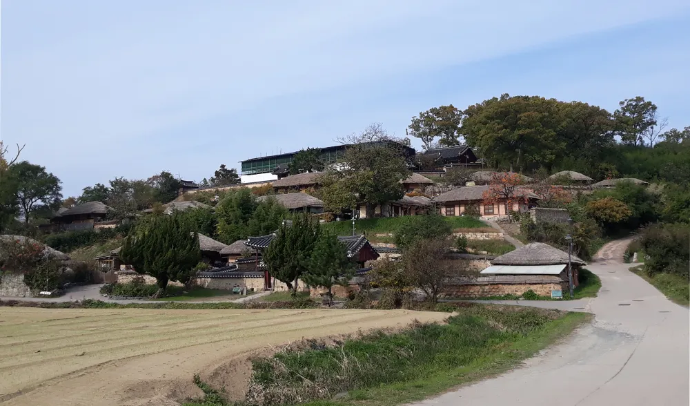 Khám phá những thành phố công nghiệp nổi tiếng ở phía đông nam Hàn Quốc  ảnh 22