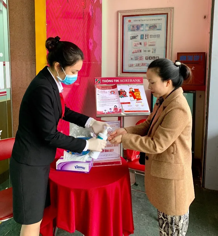 Agribank chung tay cùng cộng đồng phòng, chống dịch bệnh virus Corona  ảnh 3