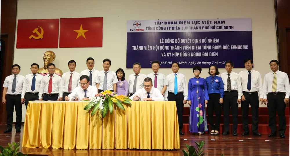 Tổng công ty Điện lực TPHCM có tổng giám đốc mới ảnh 1