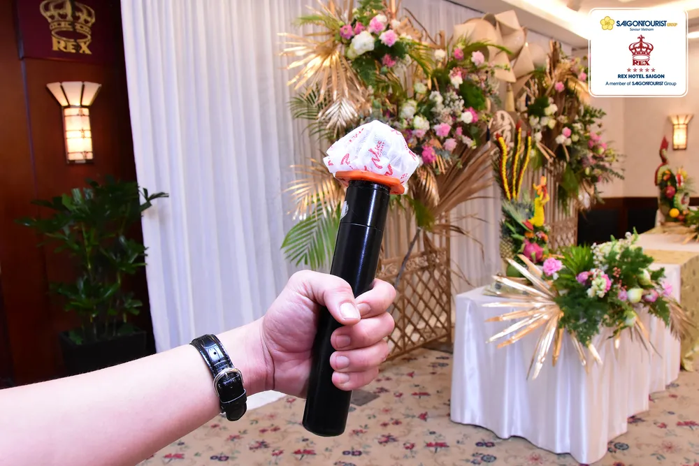 Khách sạn Rex Sài Gòn tiếp tục duy trì, tăng cường và kiểm soát chặt chẽ các biện pháp phòng chống trong mùa dịch  ảnh 5