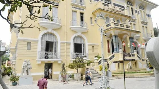 Chuyển giao đơn vị quản lý nhà, đất sở hữu nhà nước