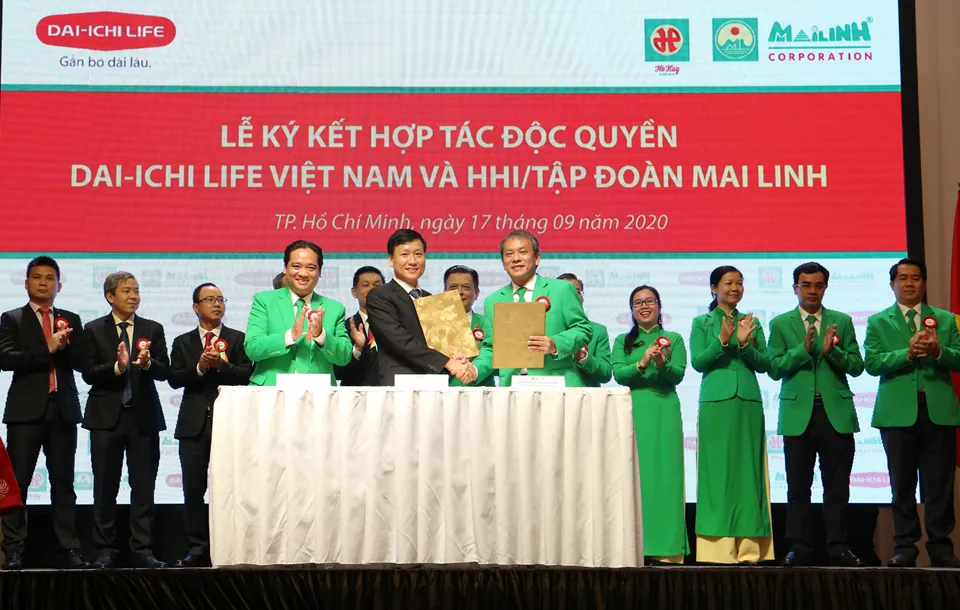 Dai-ichi Life Việt Nam và HHI/Tập đoàn Mai Linh ký kết Hợp tác độc quyền 15 năm