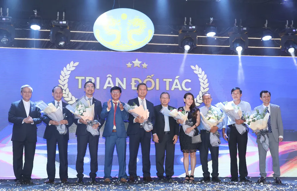 Tập đoàn Hoàng Quân: 20 năm hành trình kiến tạo Thương hiệu quốc gia – Giá trị toàn cầu ảnh 2