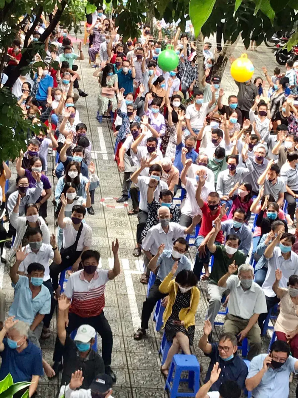 Dân bầu trưởng khu phố ảnh 1