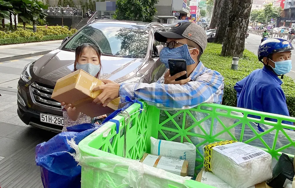 Bán hàng qua mạng: Đua khuyến mãi, quên hậu mãi ảnh 1