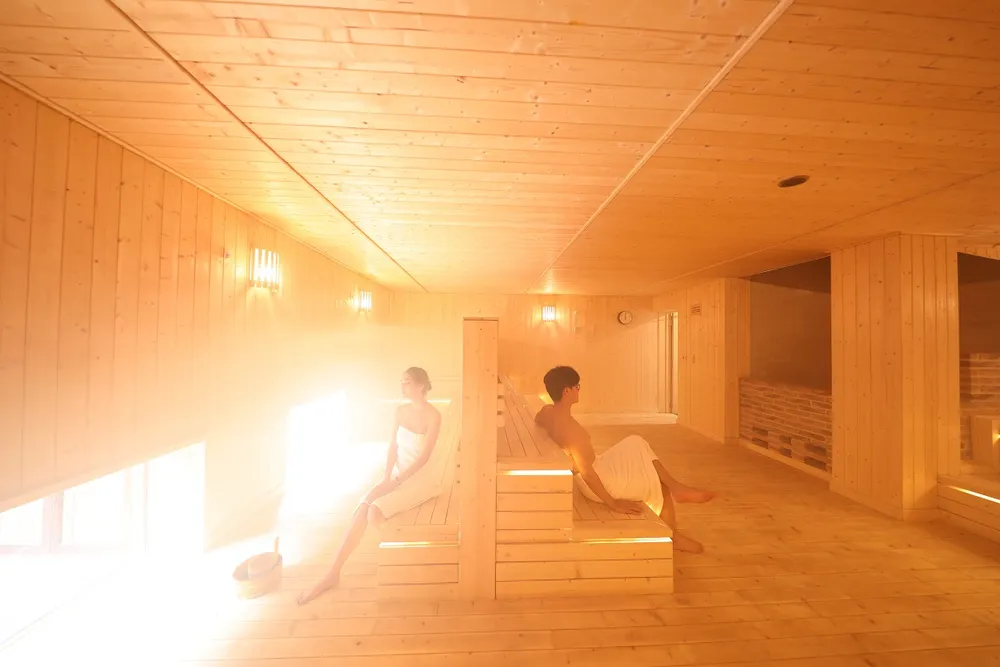 Xu hướng du lịch staycation: Có một Quảng Ninh tuy “quen mà lạ” ảnh 1