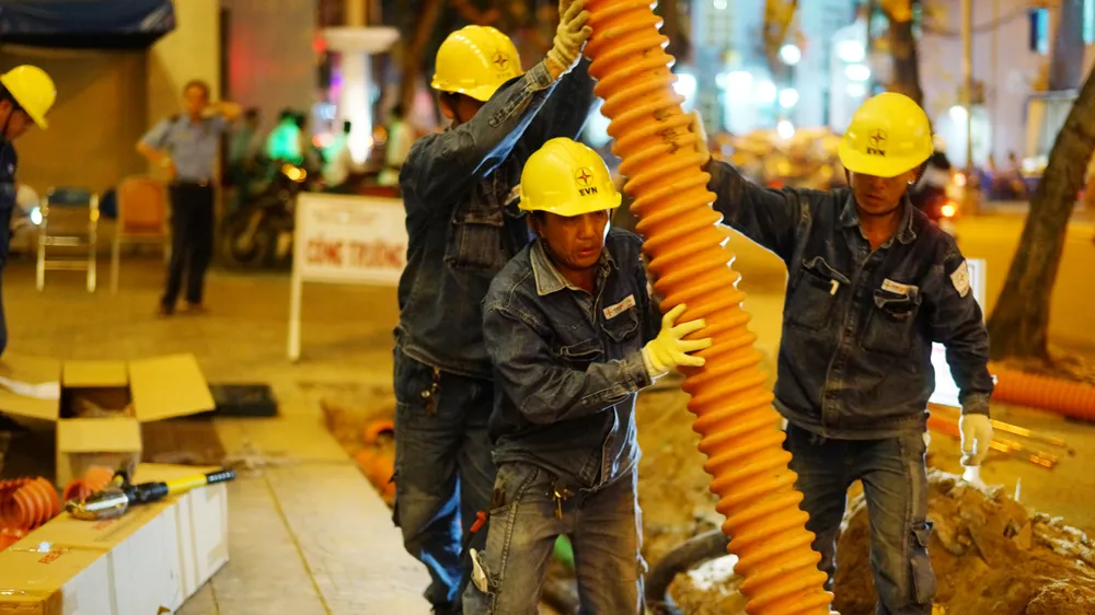 TPHCM: Đến 2025 lưới điện các quận nội thành đạt tỷ lệ ngầm hóa 80% - 90% ảnh 1