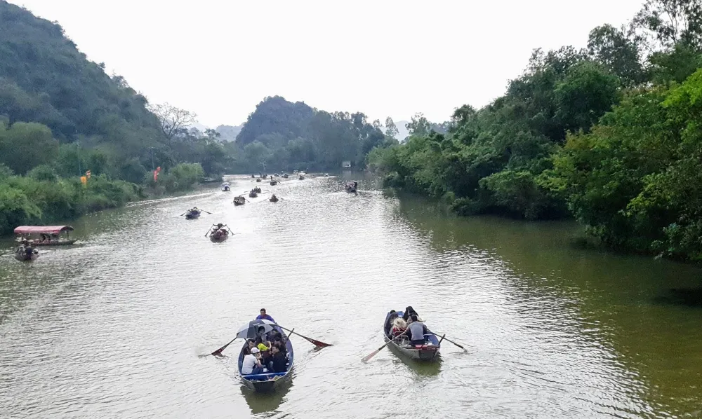 Mùa lễ hội phấp phỏng lo âu ảnh 1