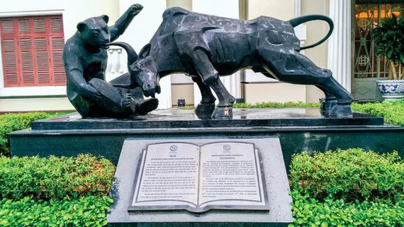  Xin chuyển một số mã chứng khoán từ sàn TPHCM sang sàn Hà Nội