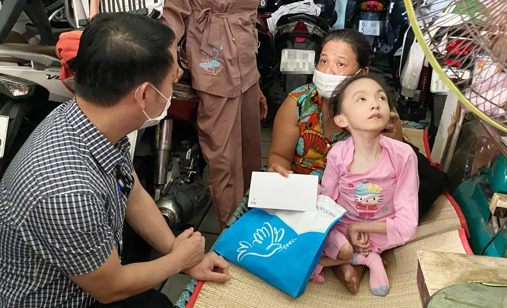 Trao 1 tỷ đồng hỗ trợ phụ nữ khó khăn do tác động của dịch bệnh Covid-19 ảnh 2