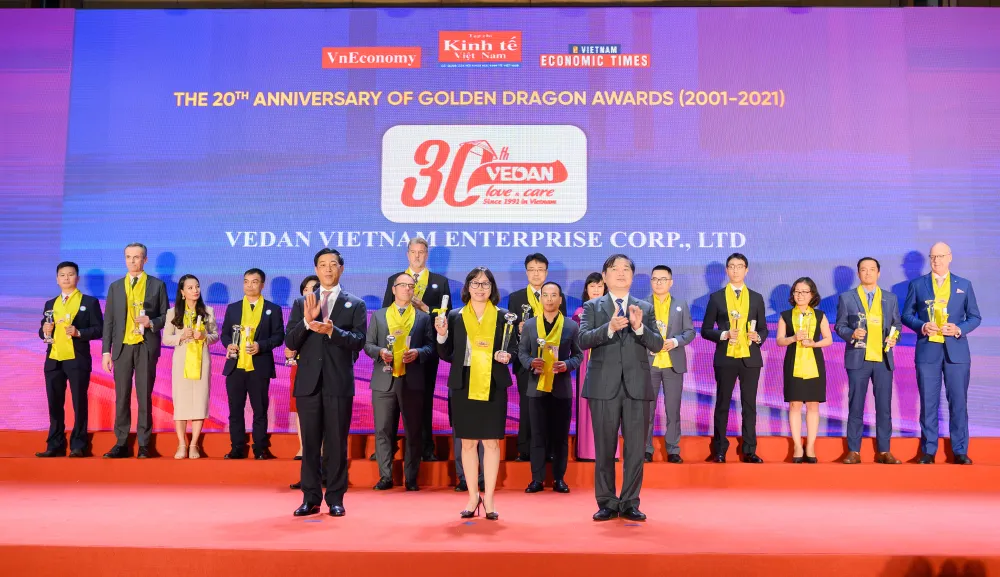 Vedan Việt Nam đón nhận giải thưởng Rồng Vàng 2020