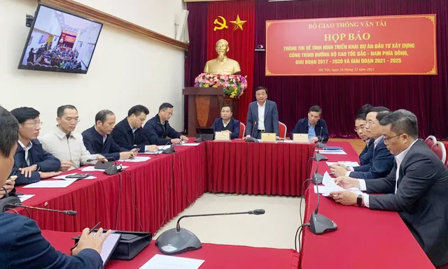 Bộ GTVT họp báo chiều 28-12