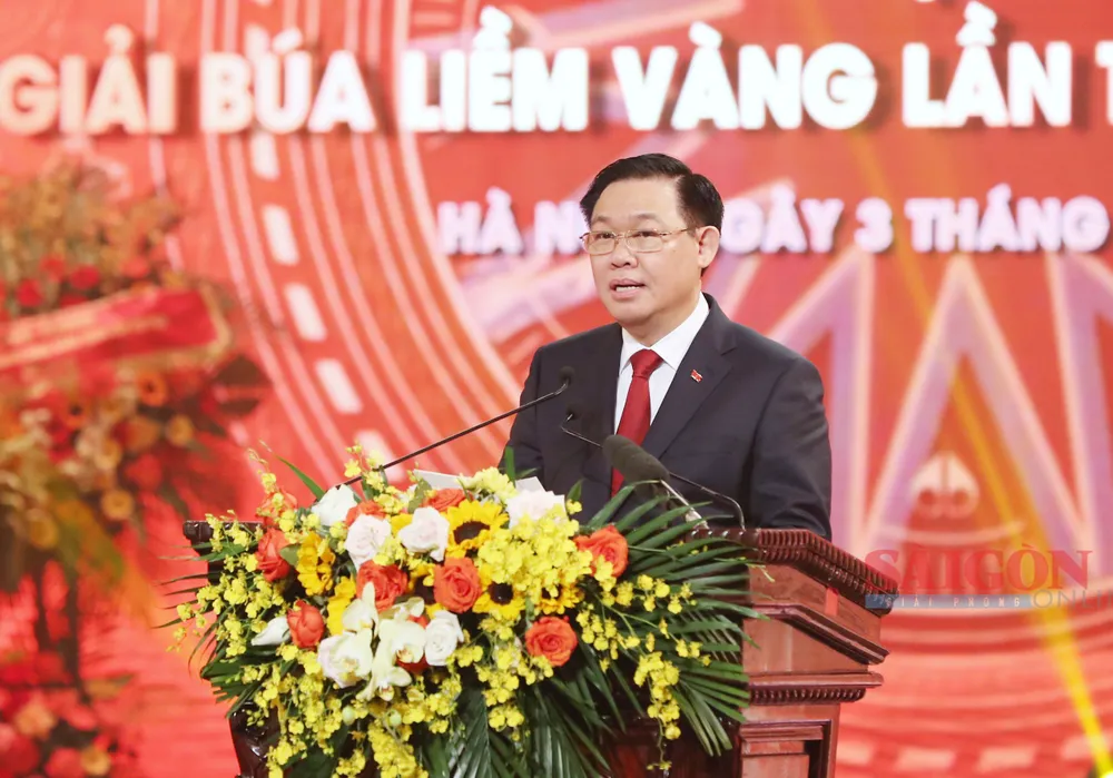 Chủ tịch Quốc hội Vương Đình Huệ phát biểu tại buổi lễ. Ảnh: QUANG PHÚC